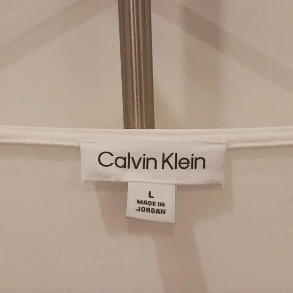 LIKE NEW Calvin Klein V-neck Blouse - Picture 2 of 4